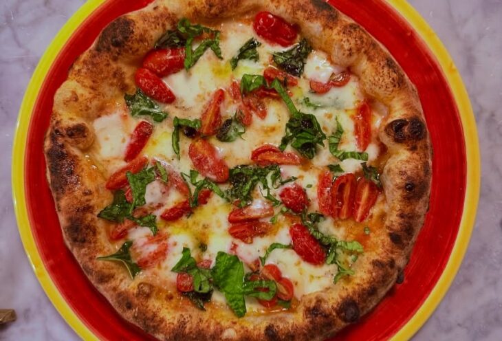 “A modo mio”, con queste parole, Giacomo @giacomochianesejr , maestro pizzaiolo di Concettina ai
